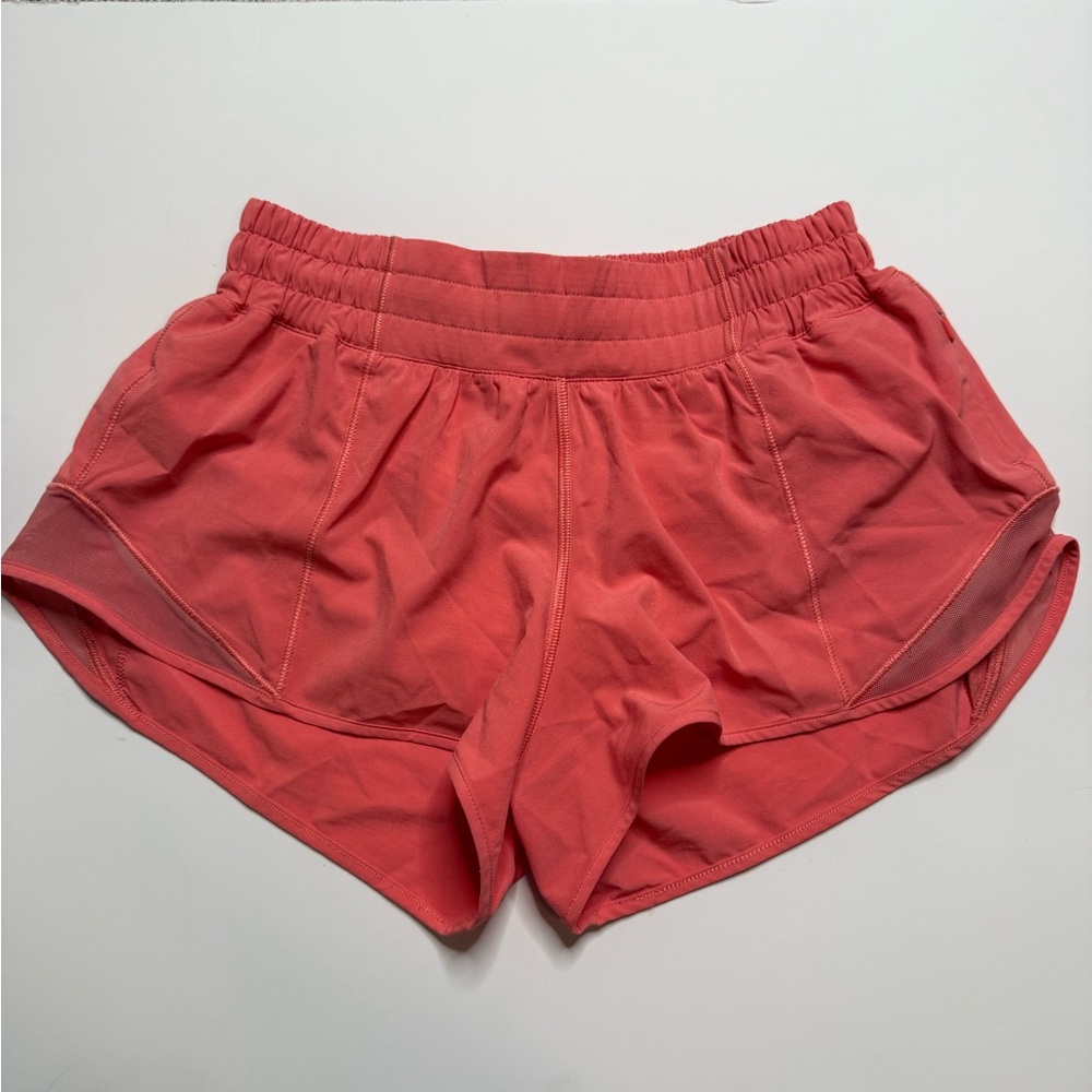 Lululemon Hotty Hot Low-rise Lined Short 2.5 Coral